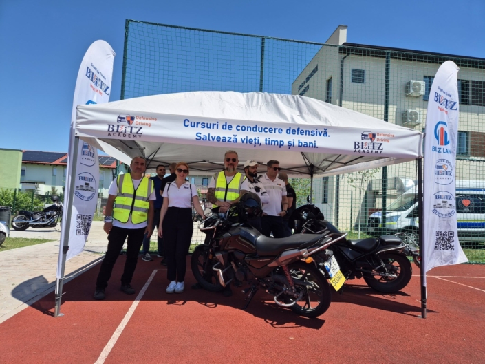 Conducere defensiva si educatie rutiera – echipa Auto Blitz
